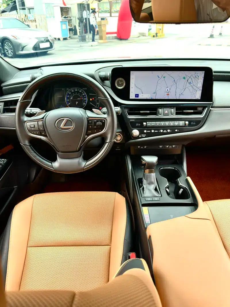 Lexus ES 2024 200 Premium Edition — миниатюра 7