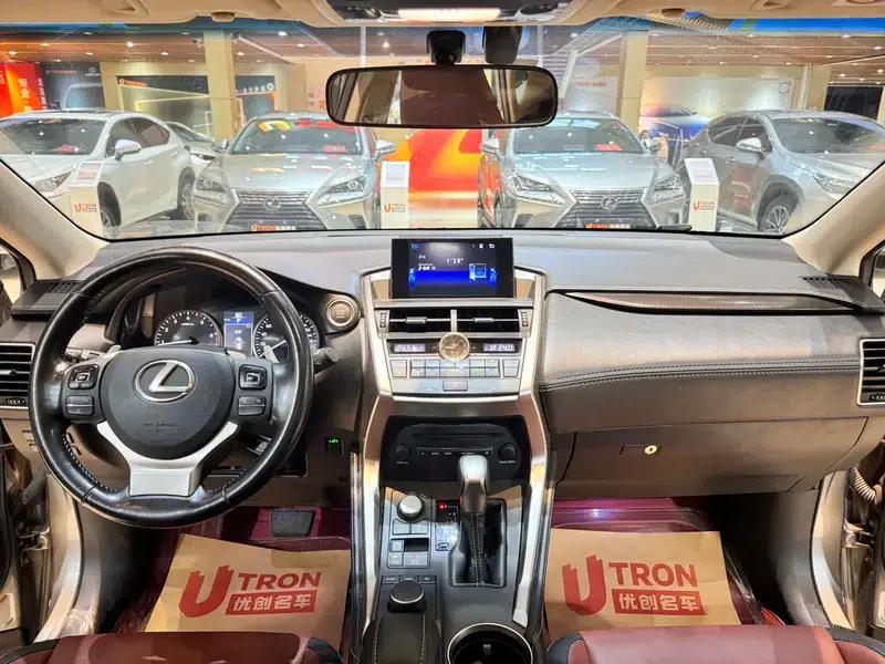 Lexus NX 2015 200t AWD Sport Edition — миниатюра 15