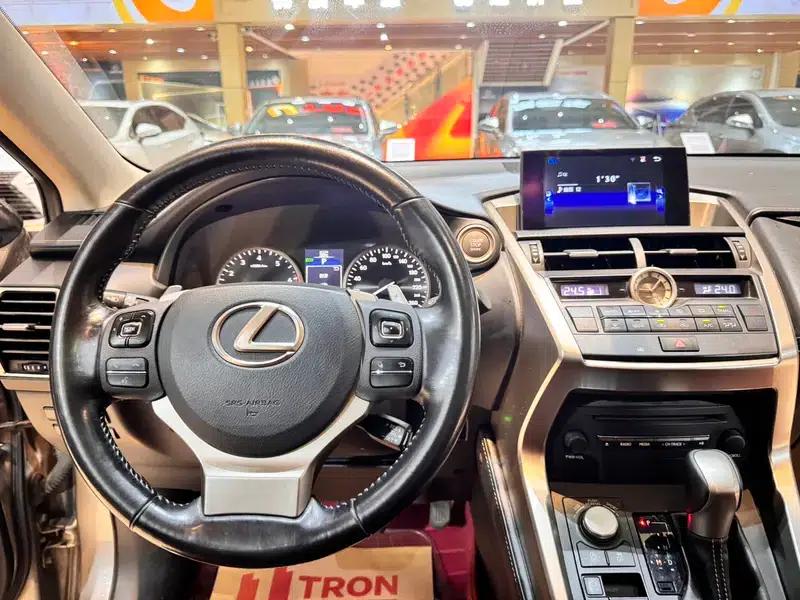 Lexus NX 2015 200t AWD Sport Edition — миниатюра 21