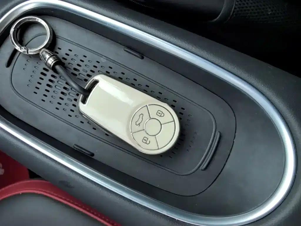 ORA Good Cat GT 2023 Magnolia Edition, 401km/h Luxury Model — миниатюра 9