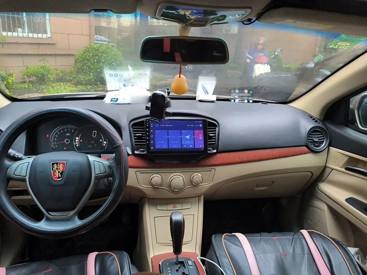 Roewe 350 2011 350S 1.5L Automatic Xunyue Edition — миниатюра 9