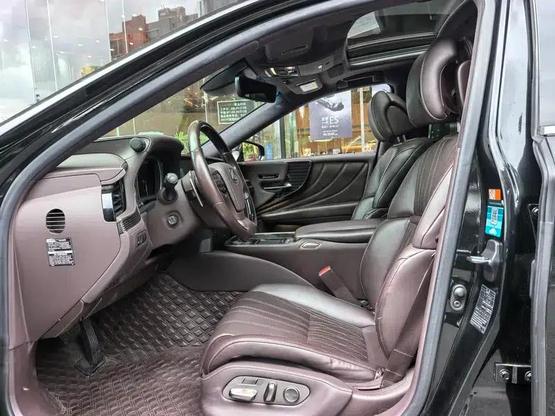 Lexus LS 2020 500h Luxury Edition (China VI Emission Standard) — миниатюра 17