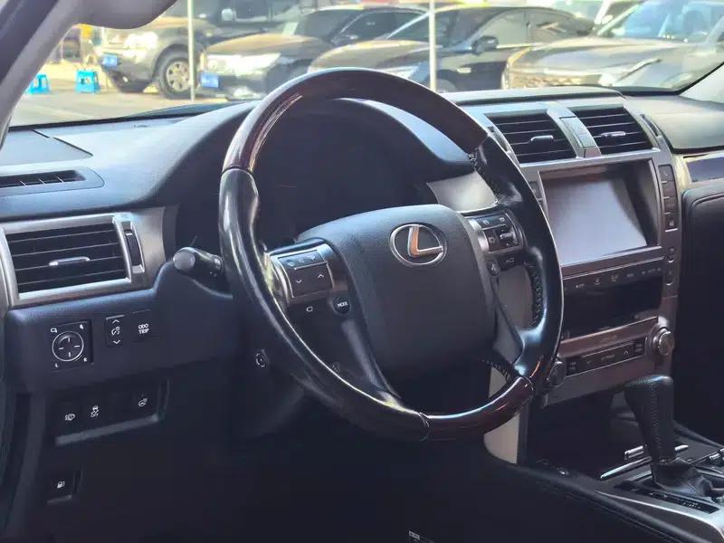 2015 Lexus GX 400 Luxury Edition — миниатюра 7