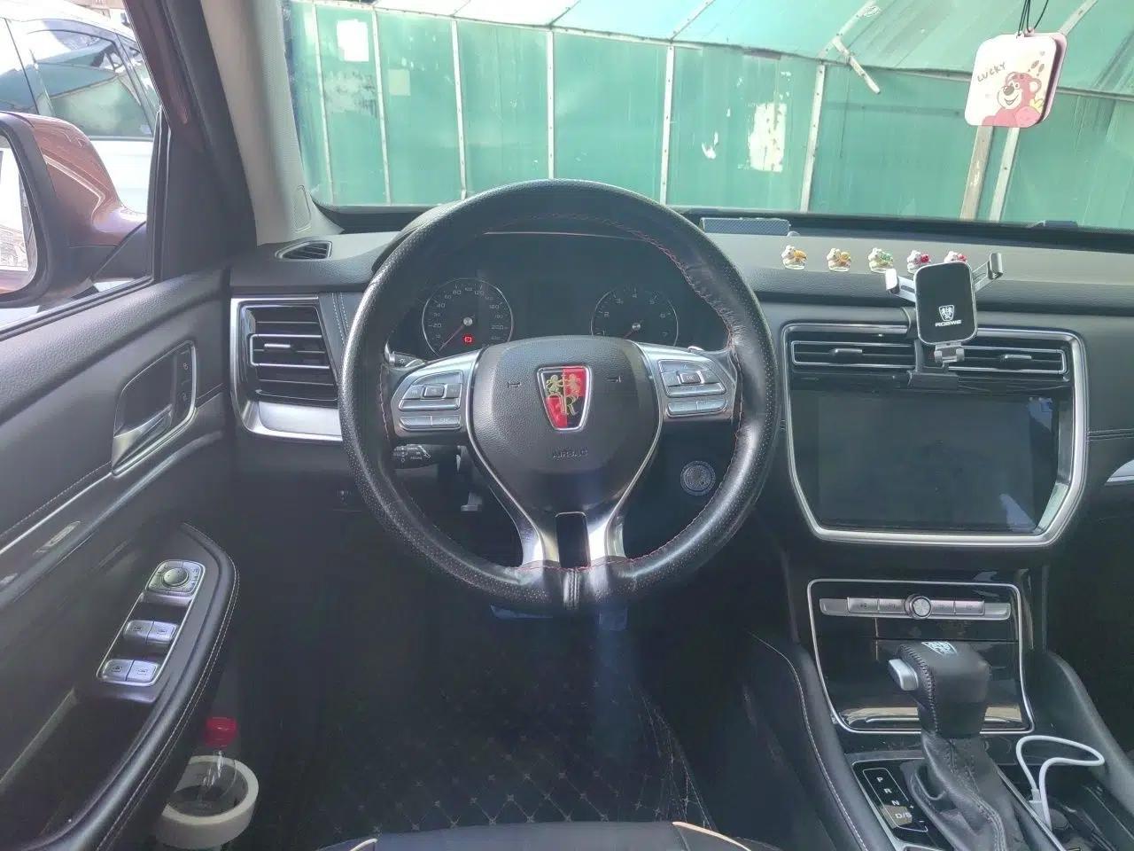Roewe RX8 2018 30T Two-Wheel Drive Flagship Edition — миниатюра 10