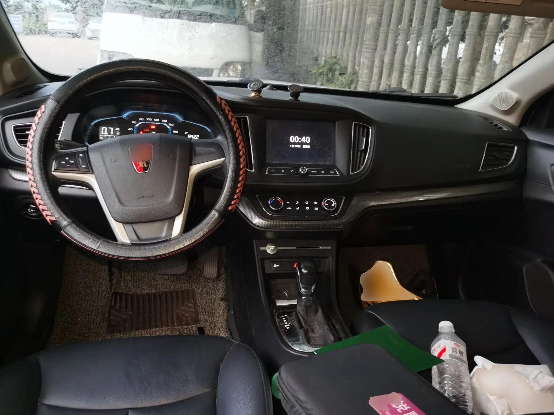 Roewe 360 2017 1.5L Automatic Luxury Edition — миниатюра 6