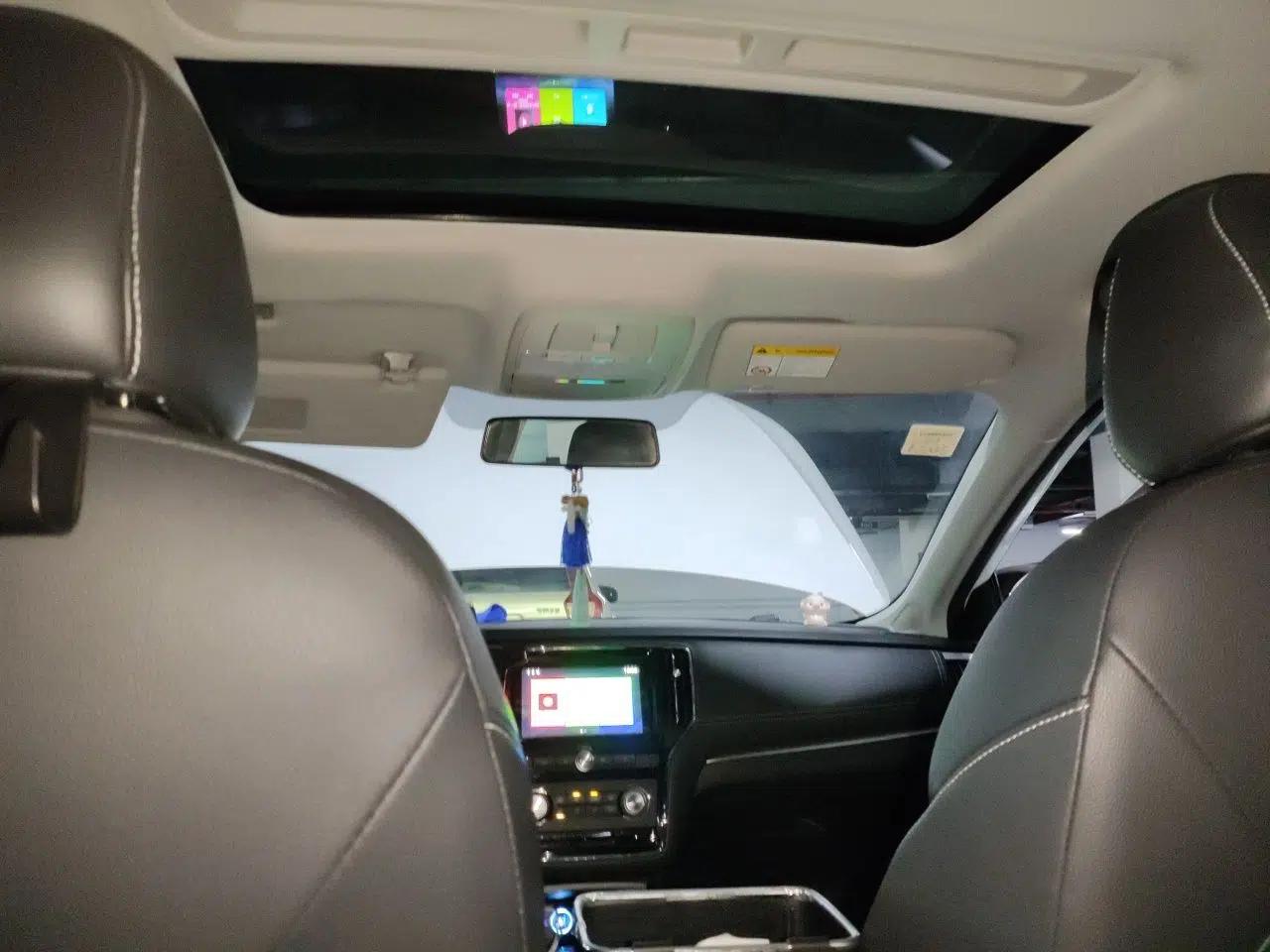 Roewe i6 New Energy 2019 PLUS 50T 4G Connected Glory Luxury Edition — миниатюра 18
