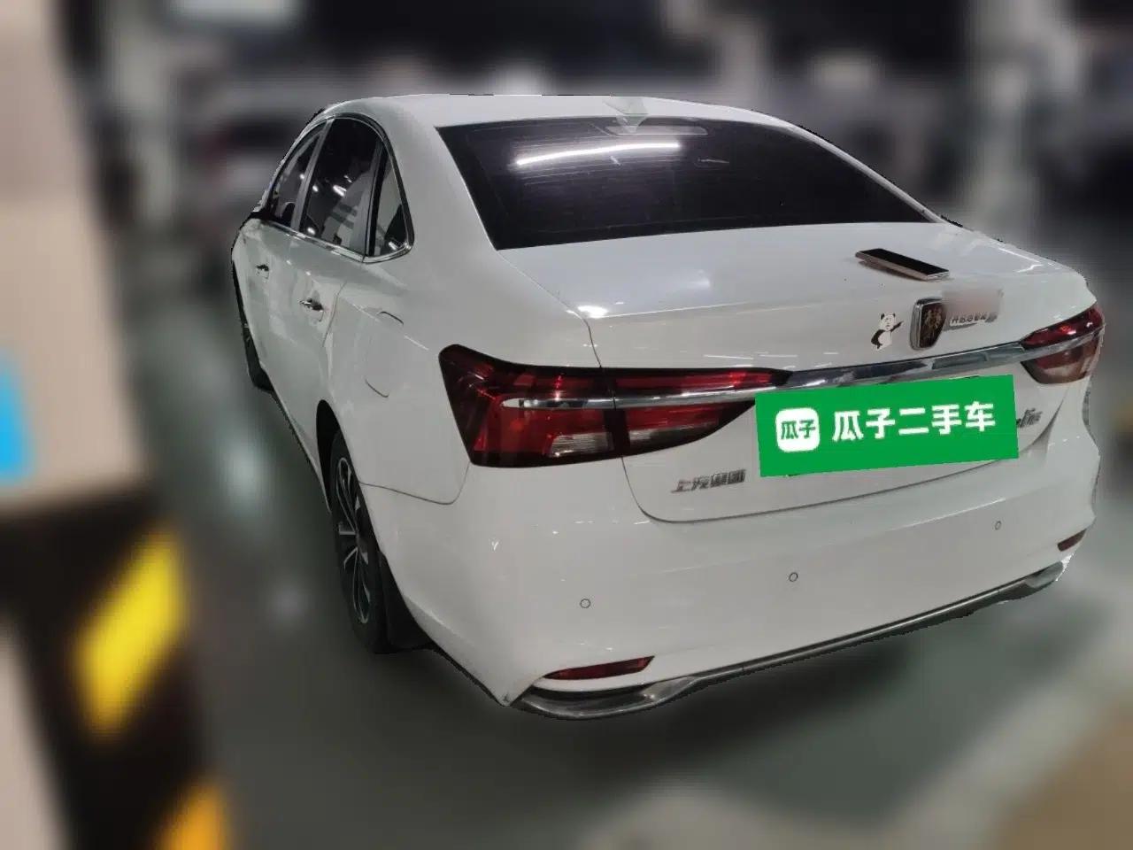 Roewe i6 New Energy 2019 PLUS 50T 4G Connected Glory Luxury Edition — миниатюра 4