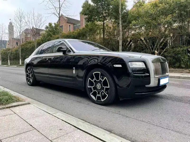 2010 Ghost 6.6T Standard Edition — миниатюра 2