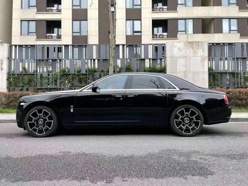 2010 Ghost 6.6T Standard Edition — миниатюра 3