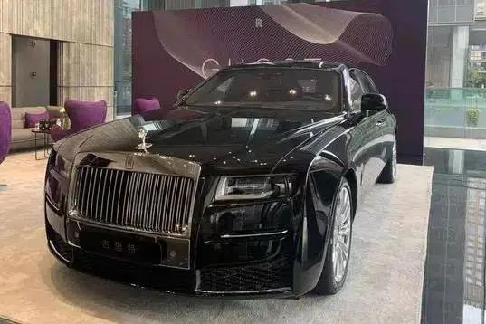 2021 Ghost 6.7T Standard Wheelbase — миниатюра 1