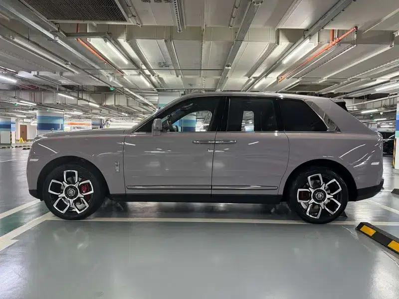 2018 Cullinan, four-seater version — миниатюра 2