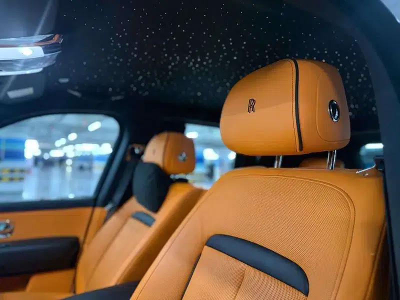 2018 Cullinan, four-seater version — миниатюра 11