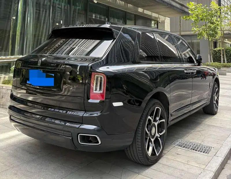 2018 Cullinan, four-seater version — миниатюра 5
