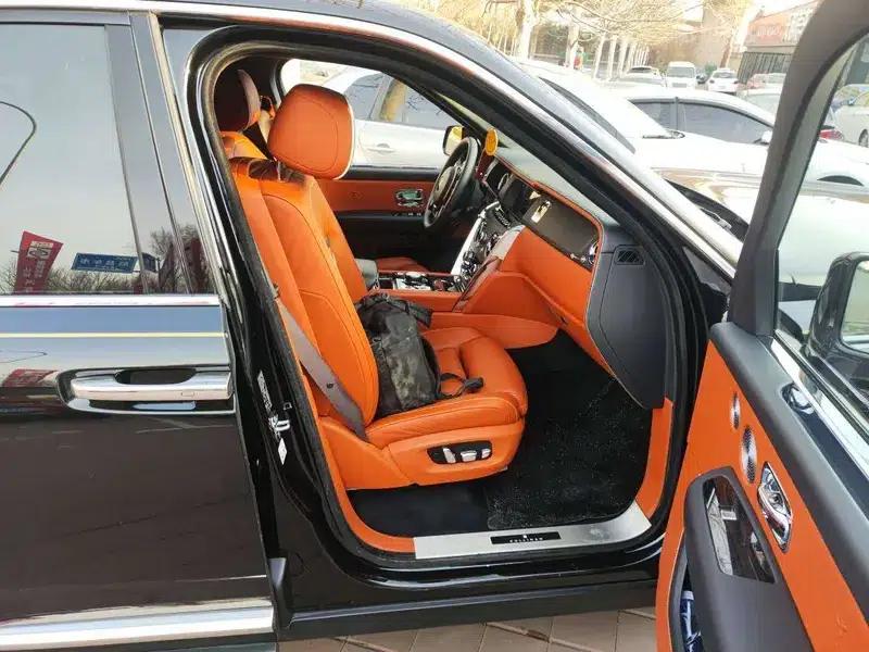 2018 Cullinan, four-seater version — миниатюра 13