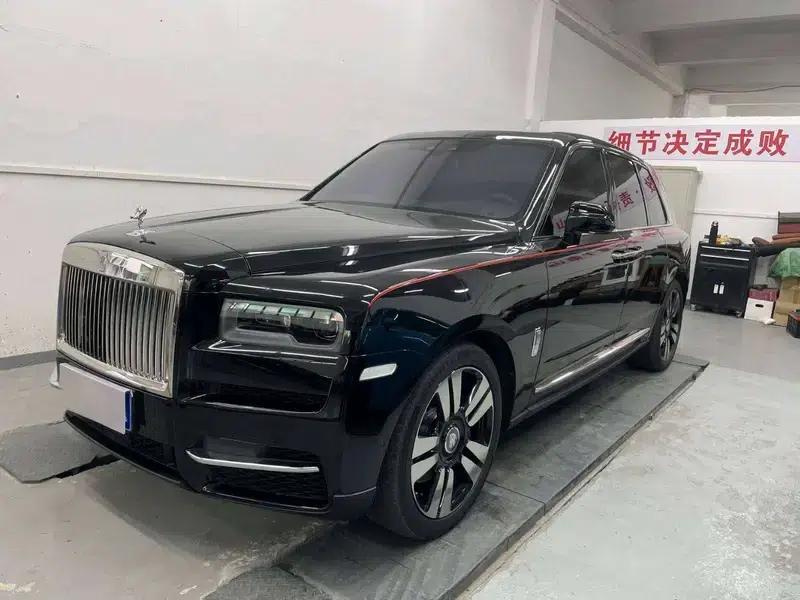 2018 Cullinan, four-seater version — миниатюра 1