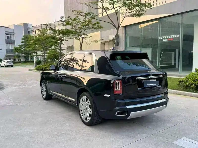 2018 Cullinan, four-seater version — миниатюра 2
