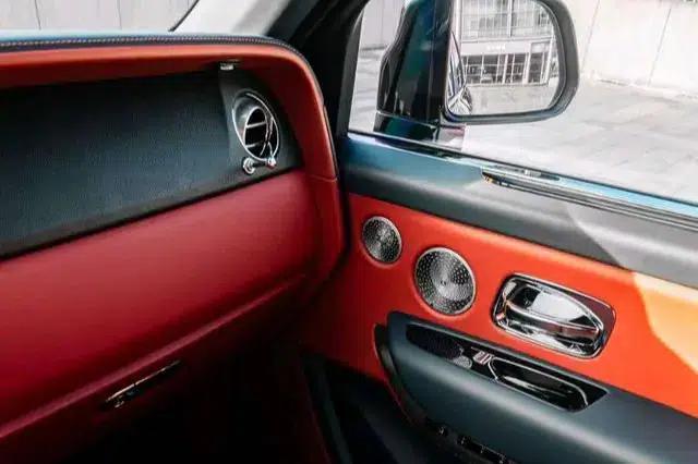 2018 Cullinan, four-seater version — миниатюра 4