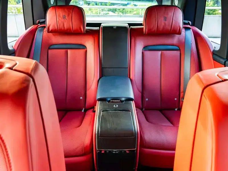 2018 Cullinan, four-seater version — миниатюра 8