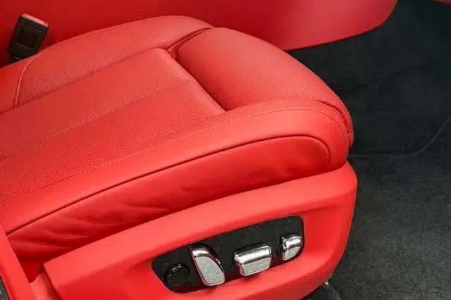 2018 Cullinan, four-seater version — миниатюра 7