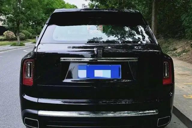 2018 Cullinan 5-seater — миниатюра 4