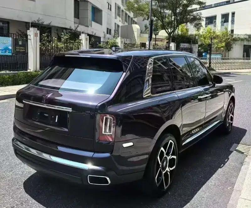 2018 Cullinan 5-seater — миниатюра 5