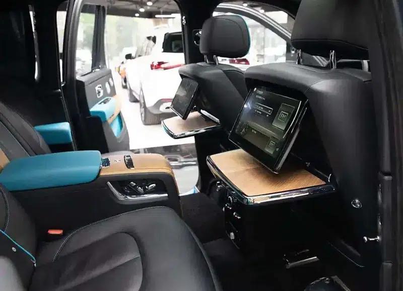2018 Cullinan, four-seater version — миниатюра 19