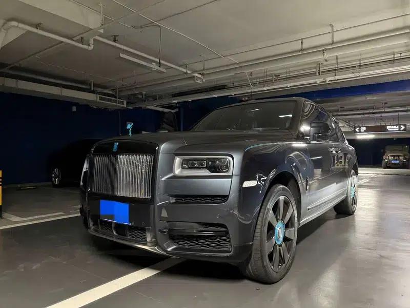 2018 Cullinan, four-seater version — миниатюра 5