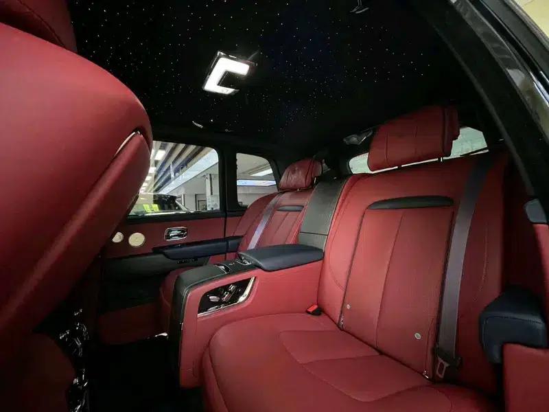 2018 Cullinan, four-seater version — миниатюра 18