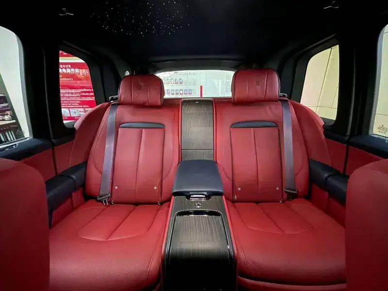 2018 Cullinan, four-seater version — миниатюра 21