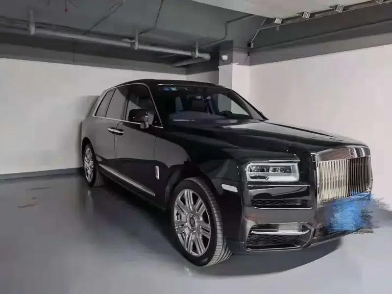 2018 Cullinan, four-seater version — миниатюра 2