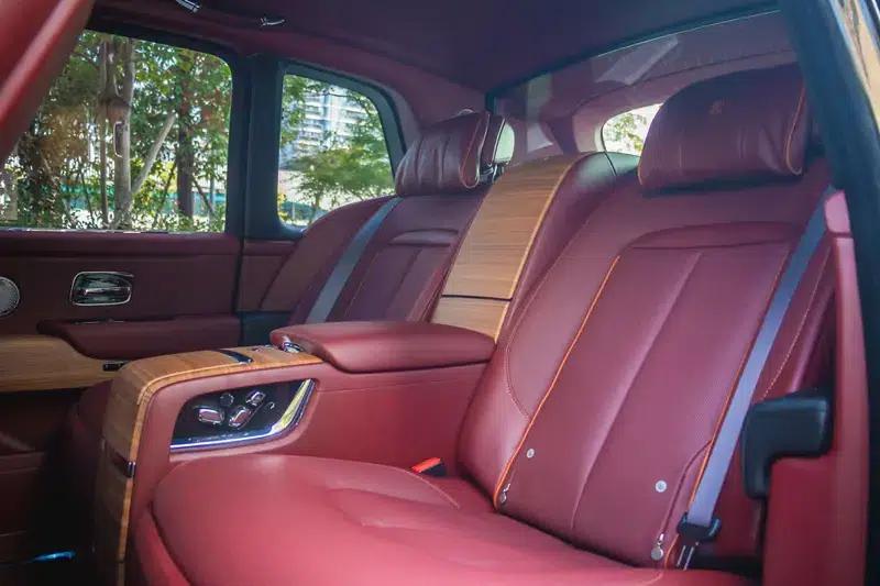 2018 Cullinan, four-seater version — миниатюра 9