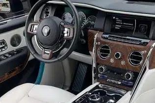 2018 Cullinan, four-seater version — миниатюра 7