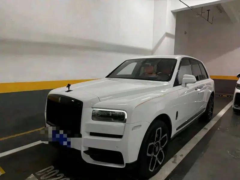 2018 Cullinan, four-seater version — миниатюра 1