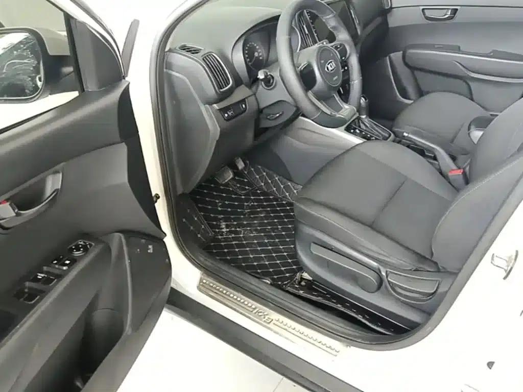 KX3 Sportage 2015 1.6L Automatic 2WD GLS — миниатюра 16