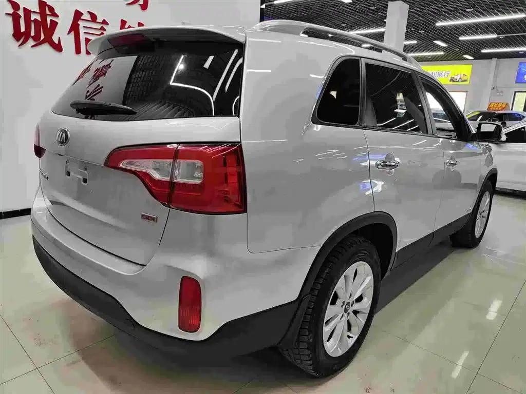 2013 Sorento 2.4L 7-seater Petrol Luxury Edition (China V Emission Standard) — миниатюра 4