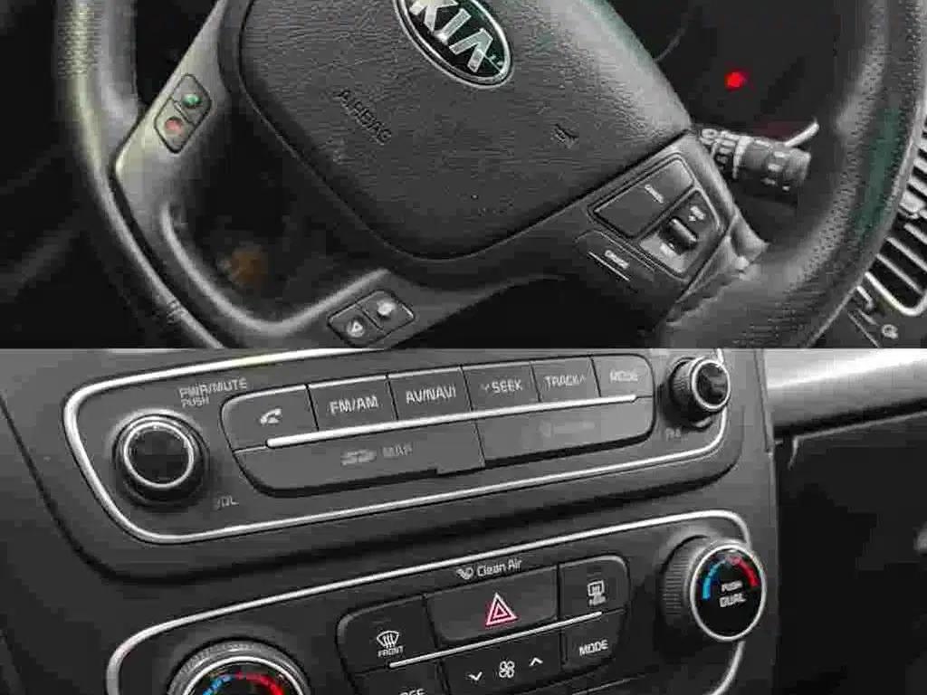 2013 Sorento 2.4L 7-seater Petrol Luxury Edition (China V Emission Standard) — миниатюра 9