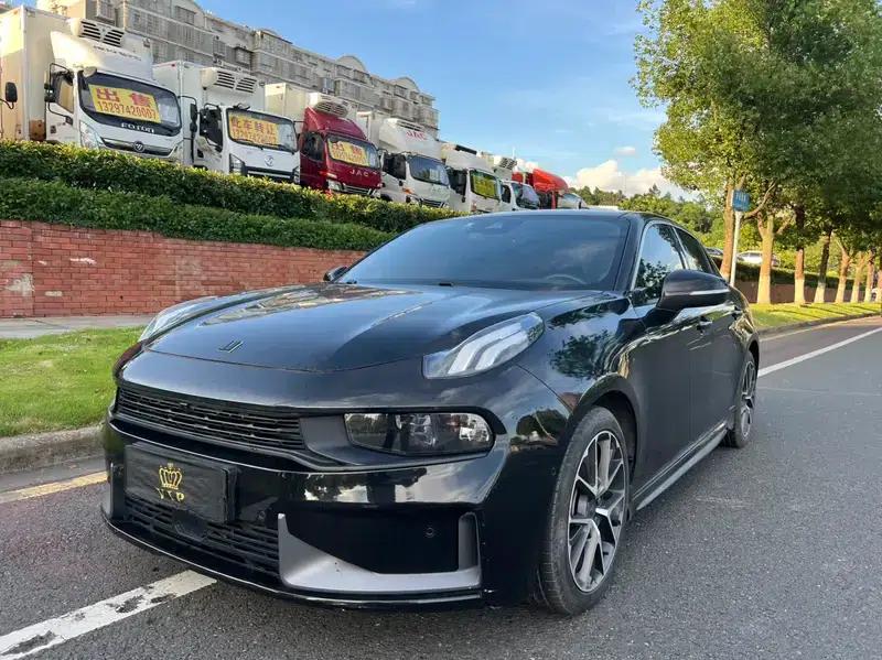 Lynk & Co 03 2019 1.5TD DCT Pro Edition — миниатюра 1