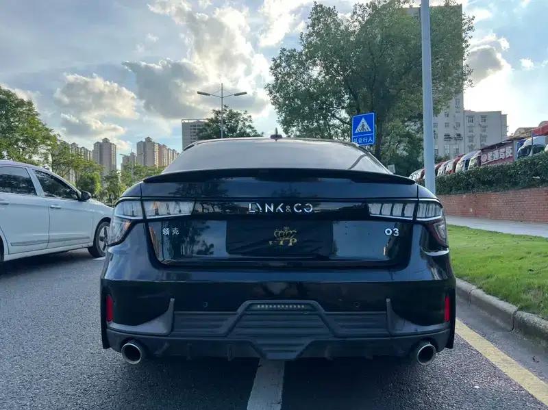 Lynk & Co 03 2019 1.5TD DCT Pro Edition — миниатюра 5