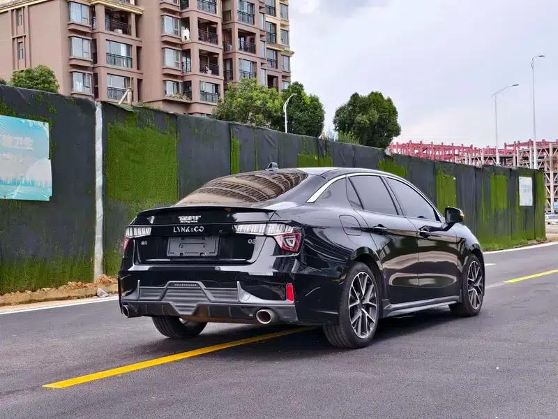 Lynk & Co 03 2019 Facelift 1.5TD DCT Version — миниатюра 7