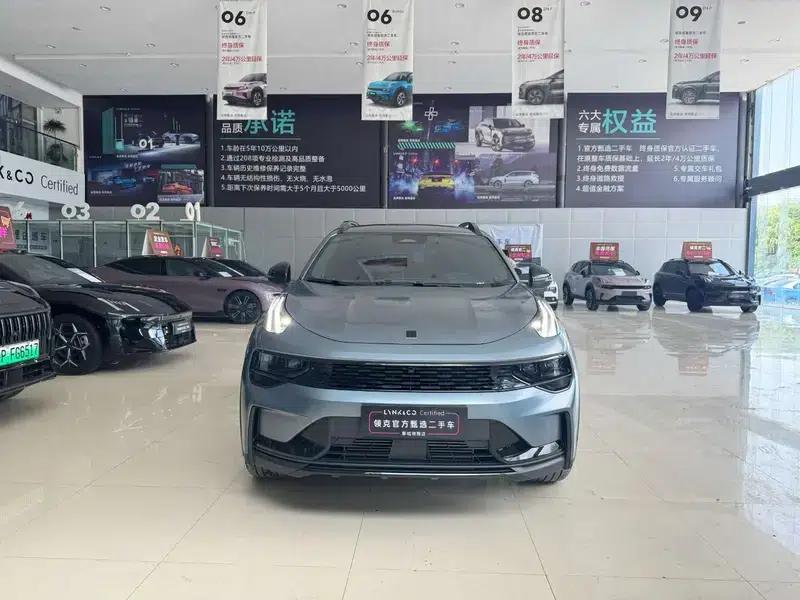 Lynk & Co 01 2025 2.0TD Two-Wheel Drive Refreshed Pro Edition — миниатюра 2