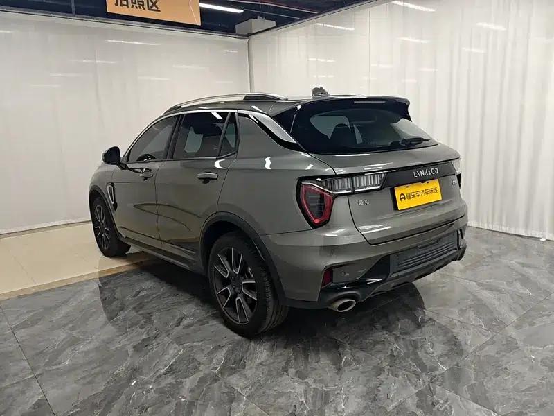 Lynk & Co 01 2021 2.0TD Two-Wheel Drive Pro — миниатюра 5