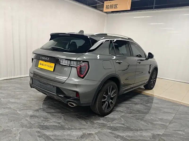 Lynk & Co 01 2021 2.0TD Two-Wheel Drive Pro — миниатюра 7