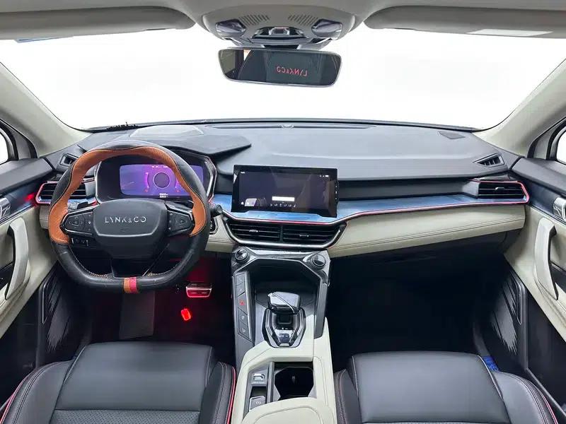 Lynk & Co 06 2020 1.5T Halo — миниатюра 14