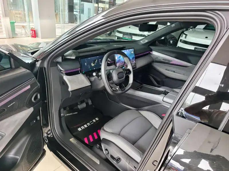 Lynk & Co 08 EM-P 2025 Model with 245km Super Long Range (Halo) — миниатюра 9