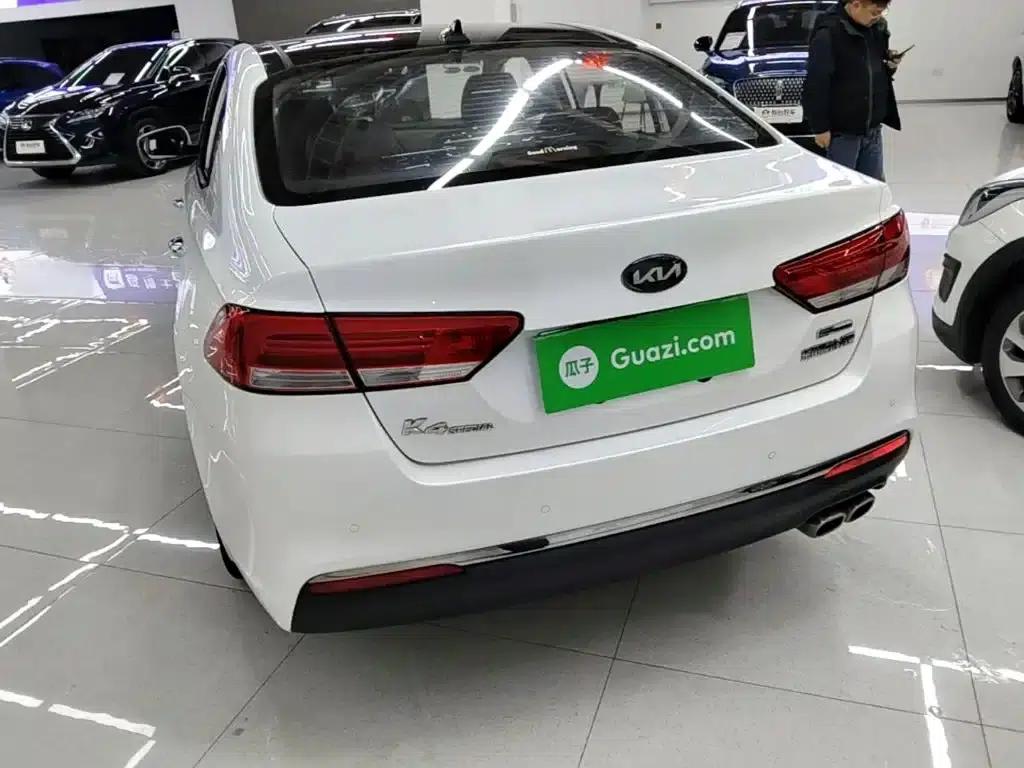 Kia K4 2017 1.8L Automatic DLX Special — миниатюра 23
