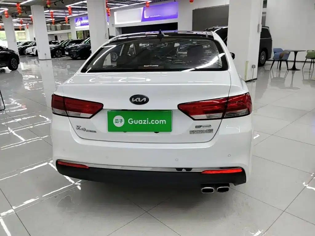 Kia K4 2017 1.8L Automatic DLX Special — миниатюра 4