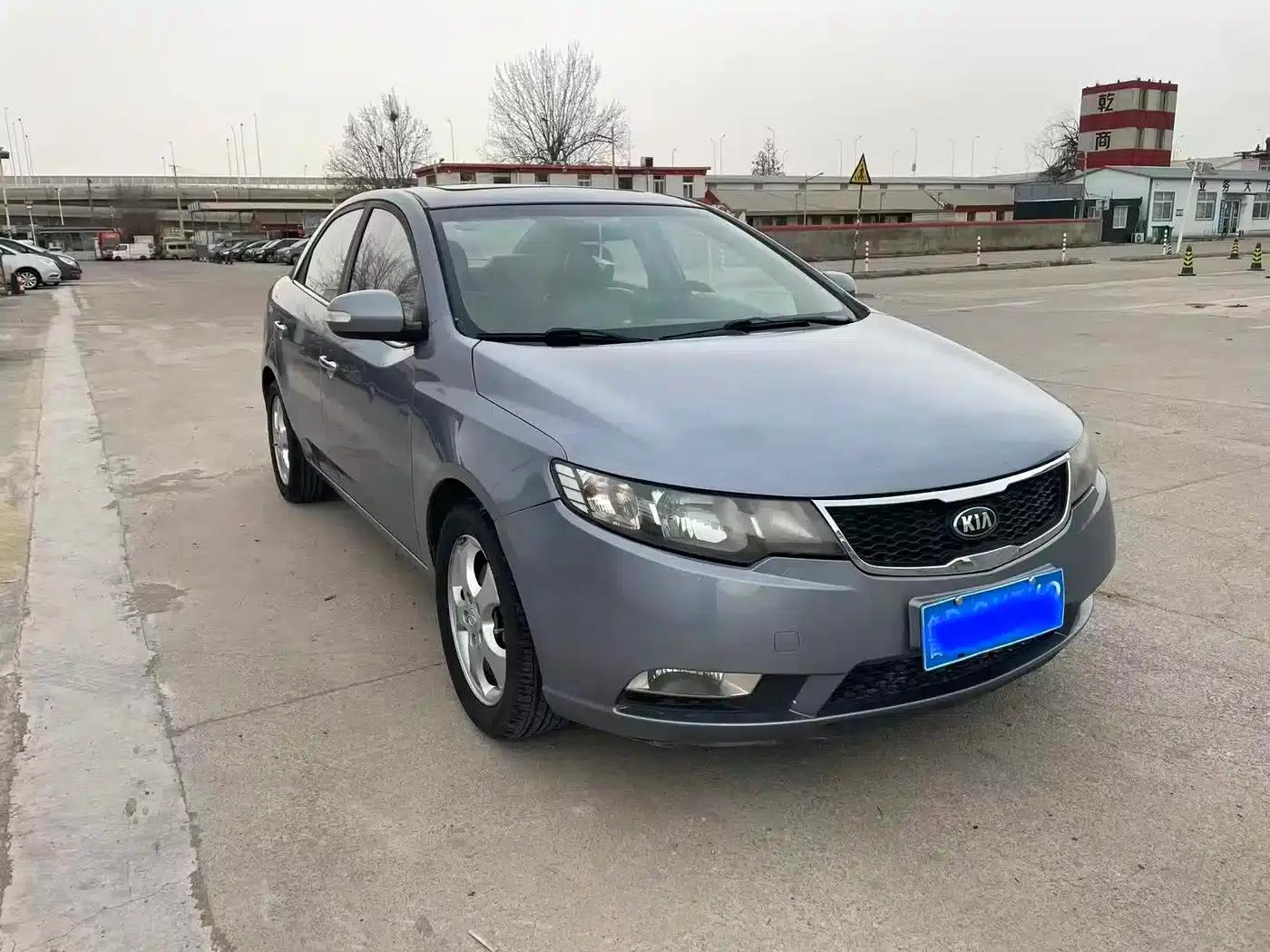 2011 Forte 1.6L MT GLS — миниатюра 3
