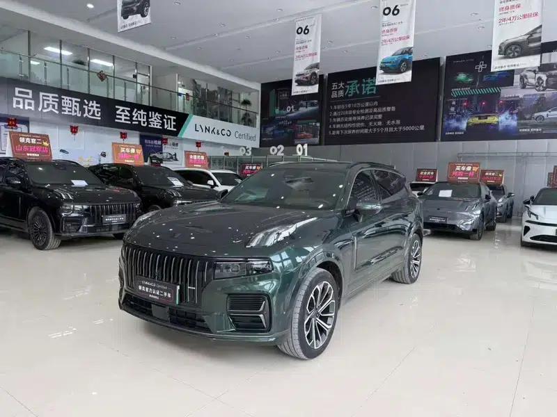 Lynk & Co 09 EM-P 2024 Model EM-P 2.0TD 7-Seat PRO — миниатюра 1