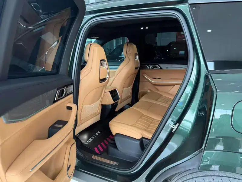 Lynk & Co 09 EM-P 2024 Model EM-P 2.0TD 7-Seat PRO — миниатюра 9