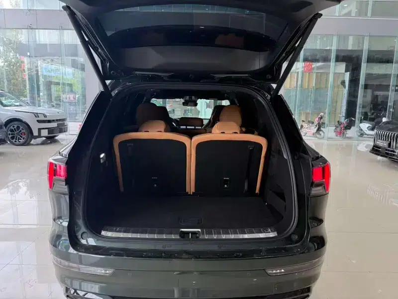 Lynk & Co 09 EM-P 2024 Model EM-P 2.0TD 7-Seat PRO — миниатюра 10